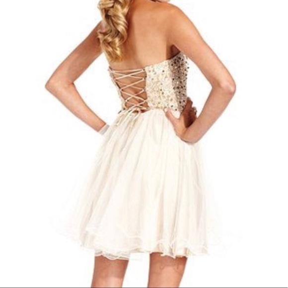 Junior’s Sequined Corset Dress/Prom Gown - Picture 2 of 8